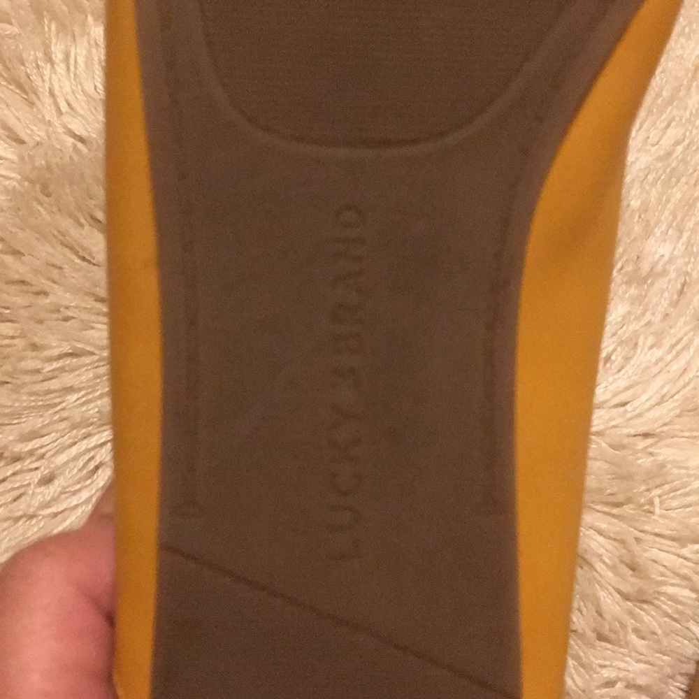 Lucky Brand Flats - Picture 5 of 6